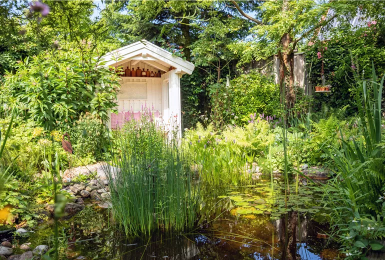 Gartenambiente mit Teich Gartenambiente mit Teich