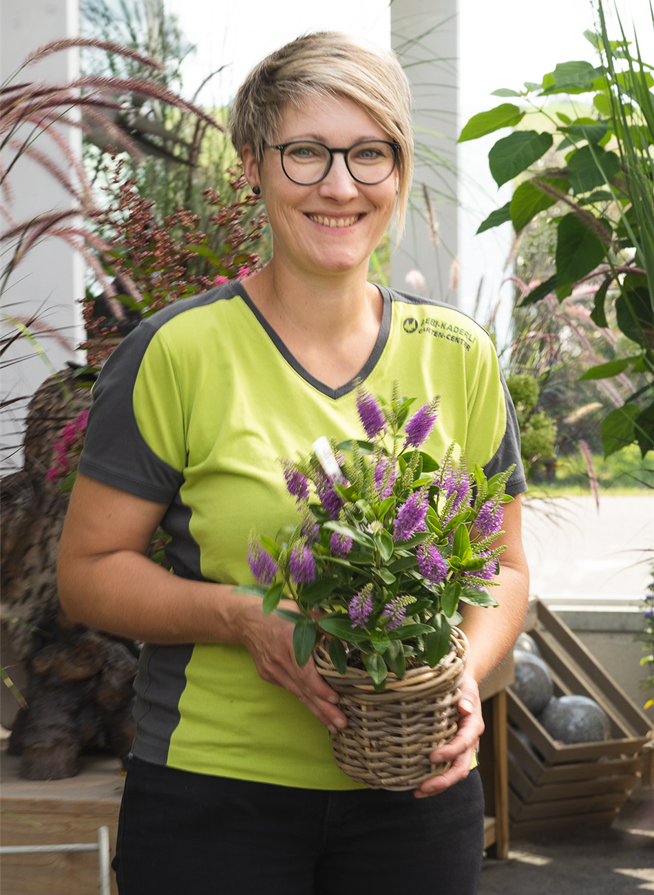 Monika Caggiano-Bertschi Monika Caggiano-Bertschi