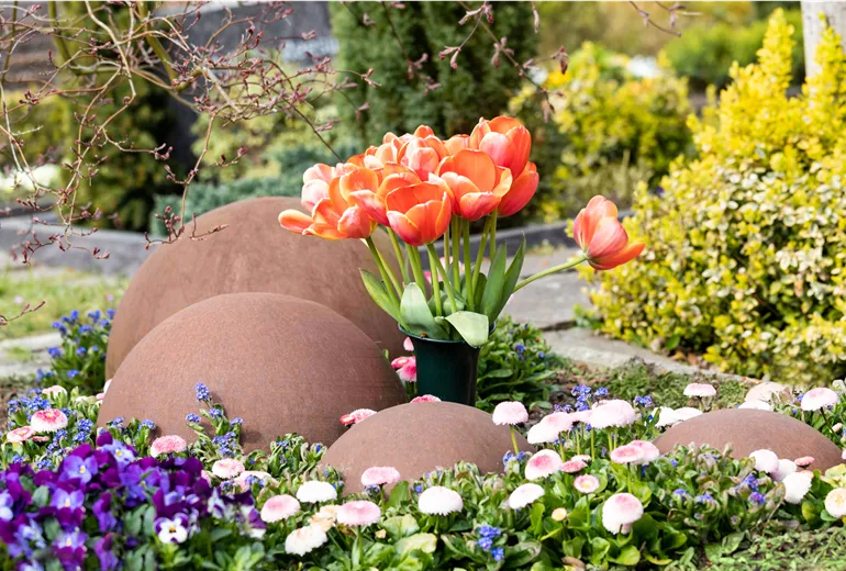 Grabgestaltung - Tulpen 